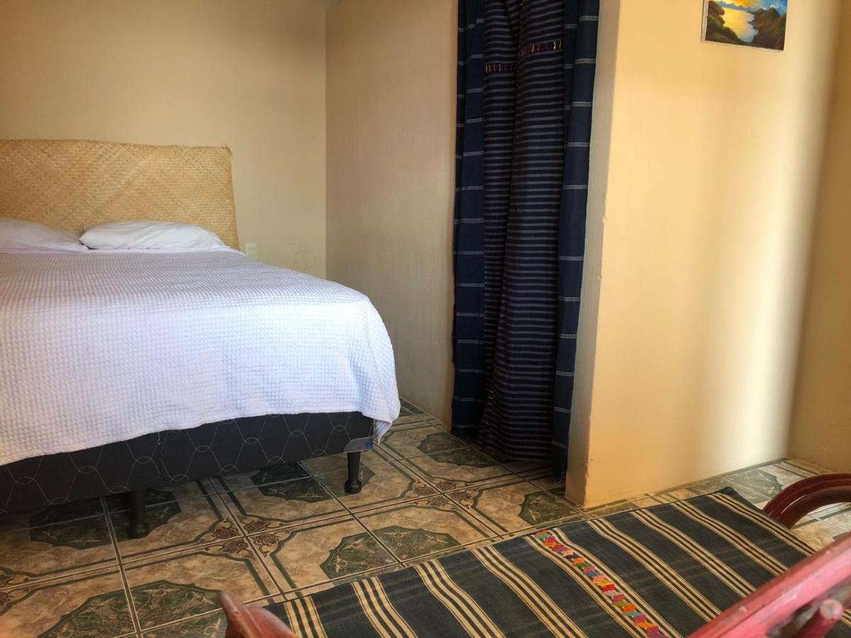 Kawoq Guesthouse サン・ペドロ・ラ・ラグーナ エクステリア 写真