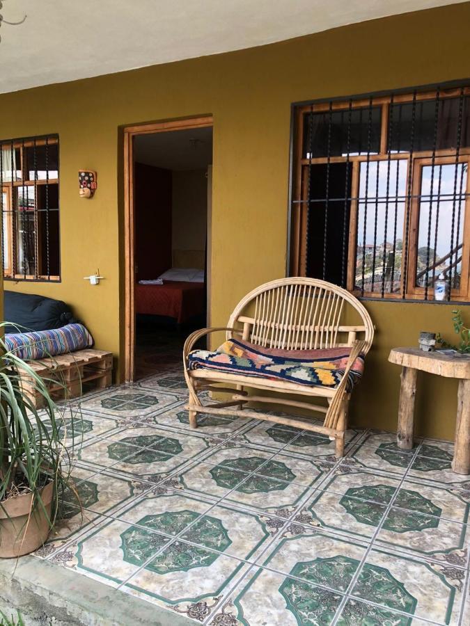 Kawoq Guesthouse サン・ペドロ・ラ・ラグーナ エクステリア 写真