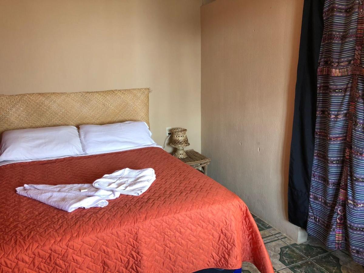 Kawoq Guesthouse サン・ペドロ・ラ・ラグーナ エクステリア 写真