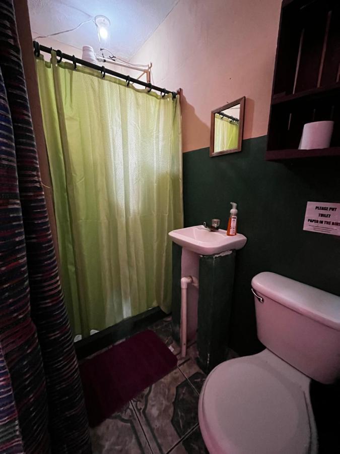 Kawoq Guesthouse サン・ペドロ・ラ・ラグーナ エクステリア 写真